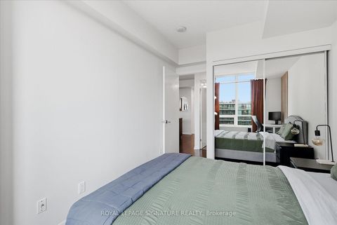 Photo 20 at 711 - 215 Fort York Boulevard, Niagara, Toronto