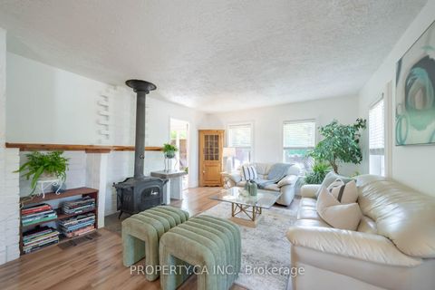 Photo 12 at 131 Cook's Bay Drive, Keswick North, Georgina
