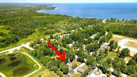 Photo 1 at 2948 Lillian Street, Rural Innisfil, Innisfil