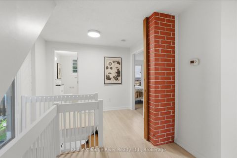 Photo 3 at 7 Heyworth Crescent, Danforth, Toronto