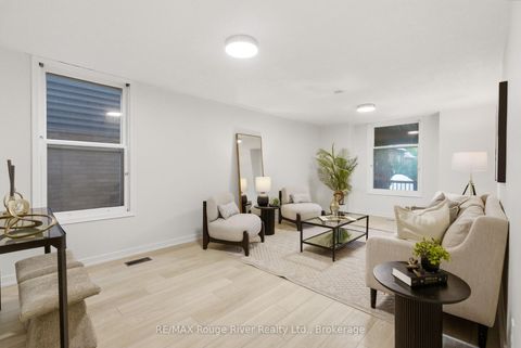Photo 7 at 7 Heyworth Crescent, Danforth, Toronto