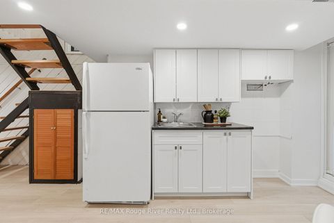 Photo 20 at 7 Heyworth Crescent, Danforth, Toronto