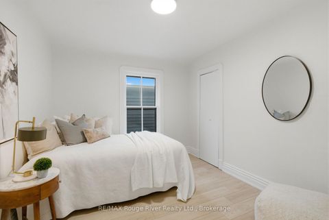 Photo 31 at 7 Heyworth Crescent, Danforth, Toronto