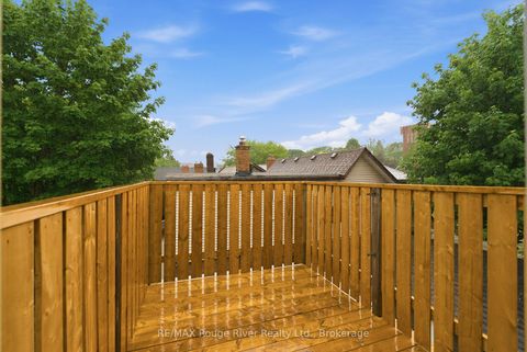 Photo 37 at 7 Heyworth Crescent, Danforth, Toronto