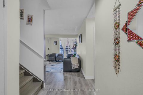Photo 6 at 205 - 4062 Lawrence Avenue E, West Hill, Toronto
