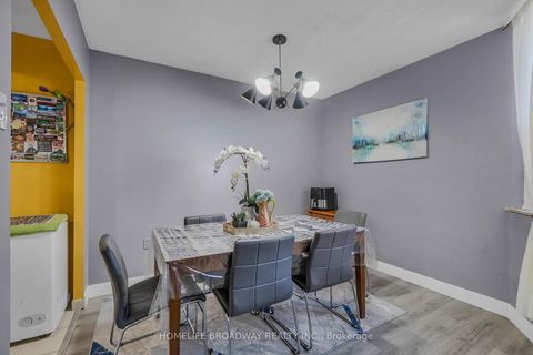 Photo 10 at 205 - 4062 Lawrence Avenue E, West Hill, Toronto