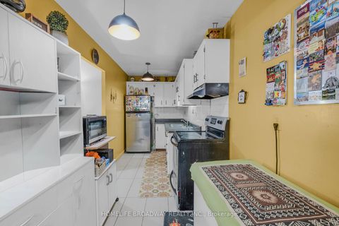 Photo 12 at 205 - 4062 Lawrence Avenue E, West Hill, Toronto