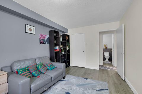 Photo 16 at 205 - 4062 Lawrence Avenue E, West Hill, Toronto