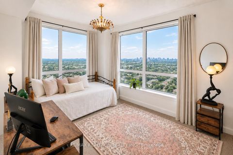 Photo 11 at 1904 - 7890 Bathurst Street, Beverley Glen, Vaughan
