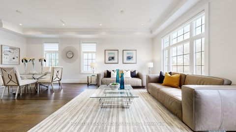Photo 7 at 2466B Bayview Avenue, York Mills, Toronto