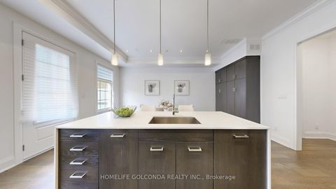 Photo 19 at 2466B Bayview Avenue, York Mills, Toronto