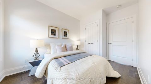 Photo 35 at 2466B Bayview Avenue, York Mills, Toronto