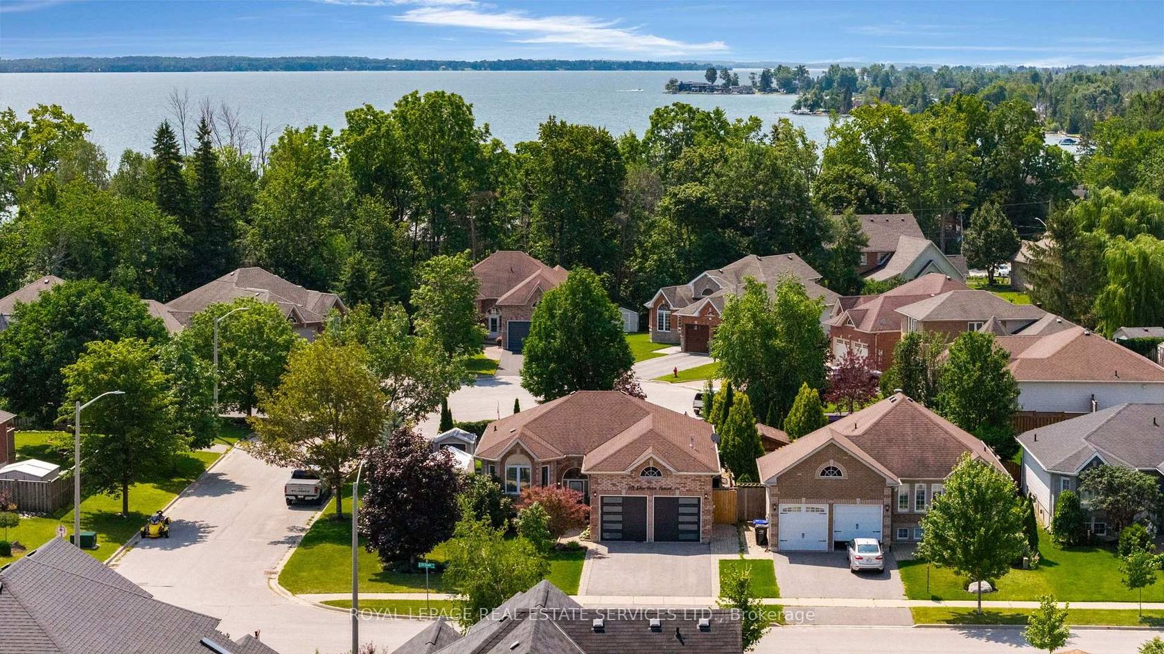 619 Glen Cedar Crescent, Rural Innisfil, Innisfil photo number 2