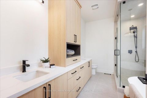 Photo 29 at 147 Lake Drive E, Historic Lakeshore Communities, Georgina