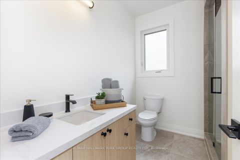 Photo 33 at 147 Lake Drive E, Historic Lakeshore Communities, Georgina