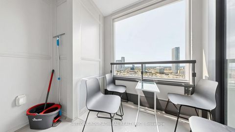 Photo 11 at 1712 - 2920 Highway 7 Road, Concord, Vaughan