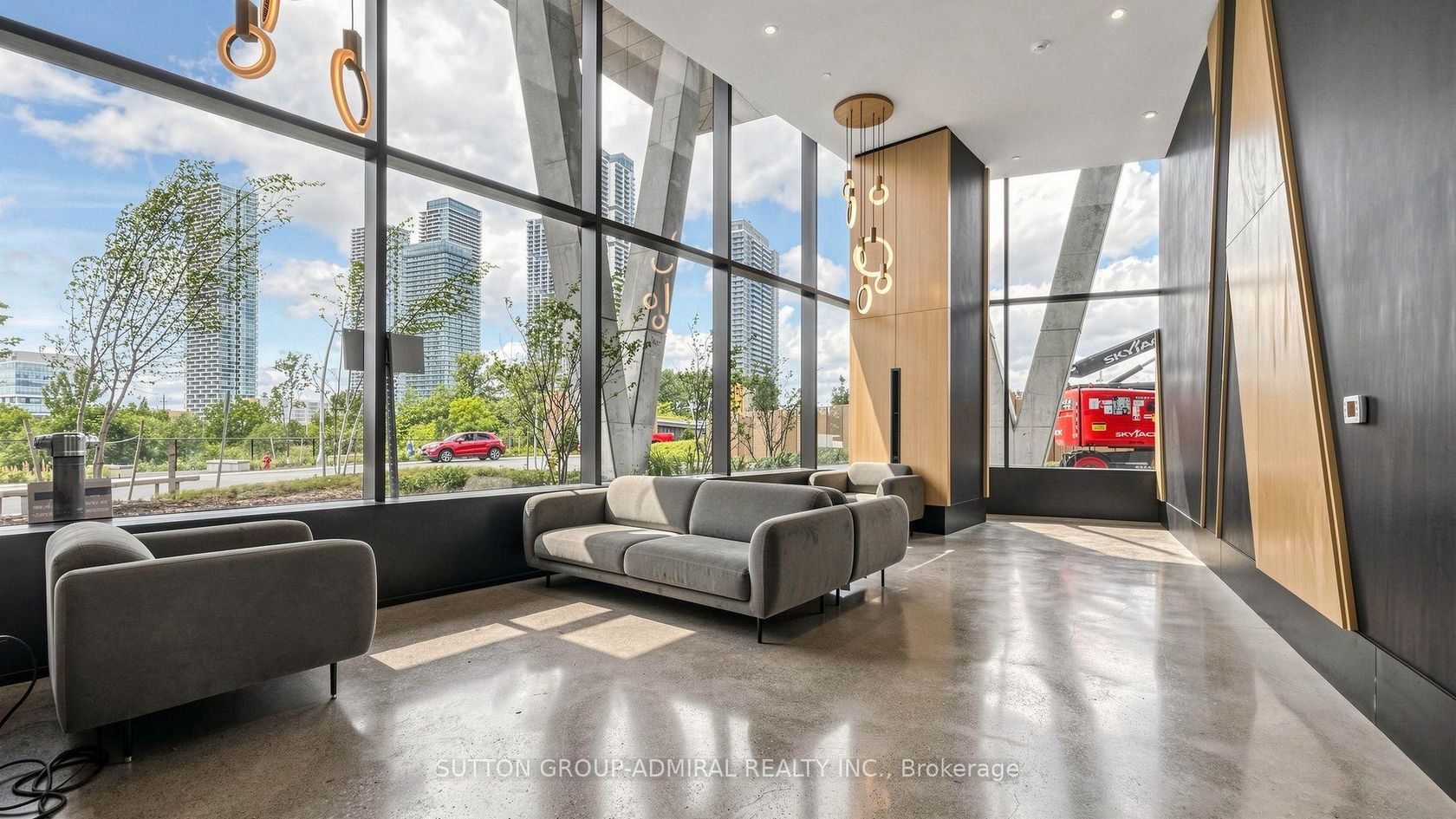 1712 - 2920 Highway 7 Road, Concord, Vaughan photo number 2