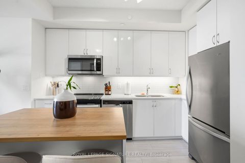 Photo 3 at 2403 - 38 Annie Craig Drive, Mimico, Toronto