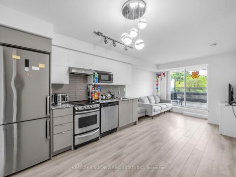 Photo 5 at 311 - 160 Flemington Road, Glen Park, Toronto