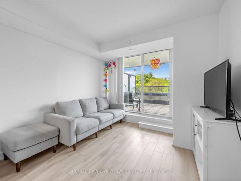 Photo 9 at 311 - 160 Flemington Road, Glen Park, Toronto