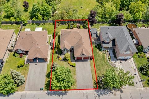Photo 5 at 45 Highcastle Avenue, Historic Lakeshore Communities, Georgina