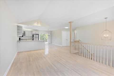 Photo 12 at 45 Highcastle Avenue, Historic Lakeshore Communities, Georgina