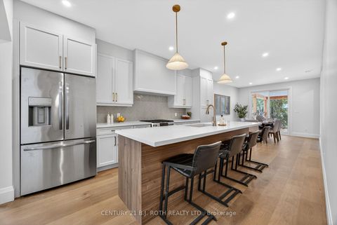 Photo 9 at 75 Vancouver Street, Codrington, Barrie