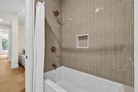 Photo 21 at 75 Vancouver Street, Codrington, Barrie