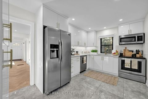 Photo 19 at 153 Clarence Street, West Woodbridge, Vaughan