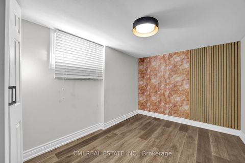 Photo 26 at 153 Clarence Street, West Woodbridge, Vaughan
