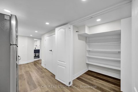 Photo 28 at 153 Clarence Street, West Woodbridge, Vaughan