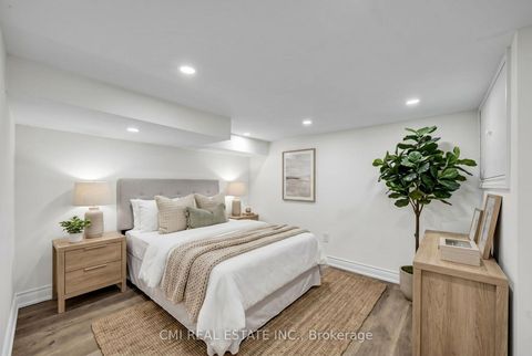 Photo 29 at 153 Clarence Street, West Woodbridge, Vaughan