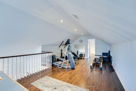 Photo 38 at 117 Theodore Place, Yorkhill, Vaughan
