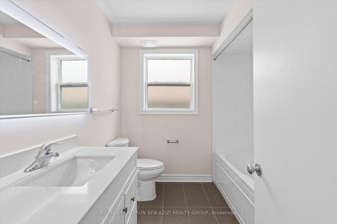 Photo 13 at 304 Roselawn Avenue, Eglinton, Toronto