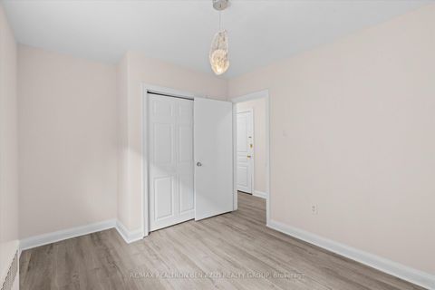 Photo 16 at 304 Roselawn Avenue, Eglinton, Toronto
