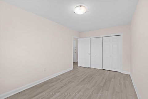 Photo 19 at 304 Roselawn Avenue, Eglinton, Toronto