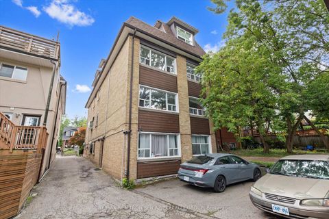 Photo 26 at 304 Roselawn Avenue, Eglinton, Toronto
