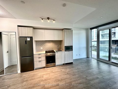 Photo 2 at MZ 01 - 70 Annie Craig Drive, Mimico, Toronto
