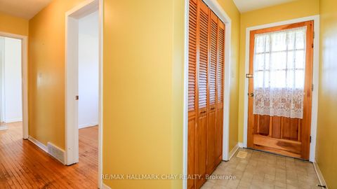 Photo 5 at 178 Rose Street, Wellington, Barrie