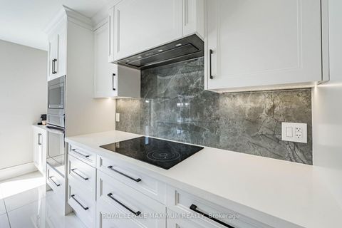 Photo 18 at 138 Jackman Crescent, West Woodbridge, Vaughan