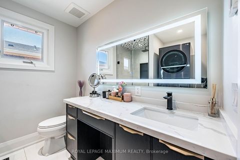 Photo 39 at 138 Jackman Crescent, West Woodbridge, Vaughan