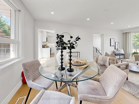 Photo 11 at 305 Pleasant Avenue, Newtonbrook West, Toronto