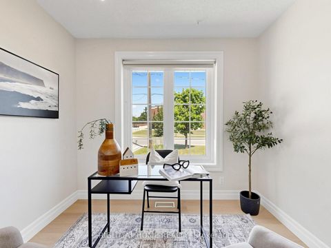 Photo 27 at 305 Pleasant Avenue, Newtonbrook West, Toronto