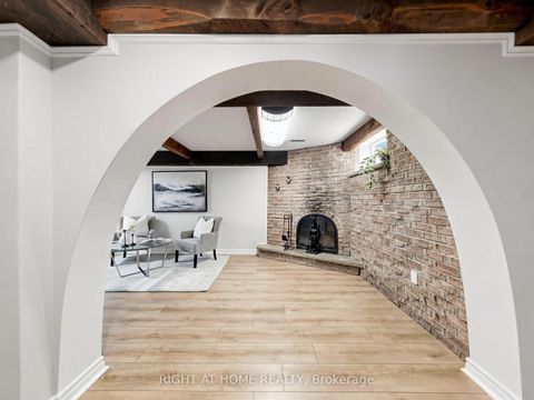 Photo 33 at 305 Pleasant Avenue, Newtonbrook West, Toronto