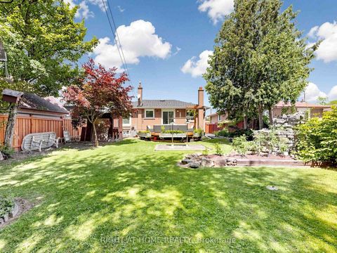 Photo 43 at 305 Pleasant Avenue, Newtonbrook West, Toronto