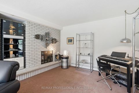Photo 6 at 189 Edenbridge Drive, Humber Valley, Toronto