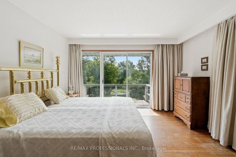 Photo 17 at 189 Edenbridge Drive, Humber Valley, Toronto