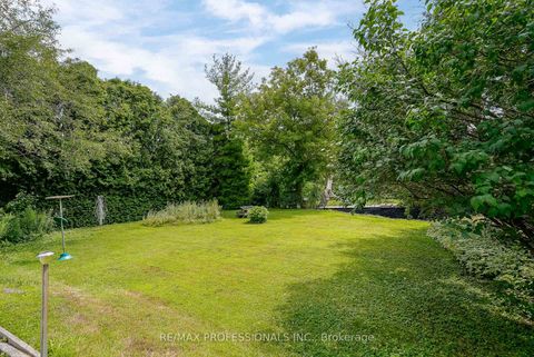 Photo 39 at 189 Edenbridge Drive, Humber Valley, Toronto