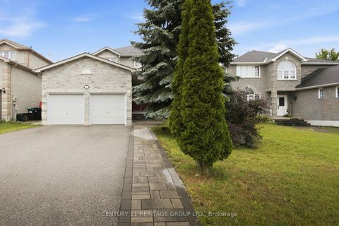 Photo 1 at 21 Silvercreek Crescent, Ardagh, Barrie