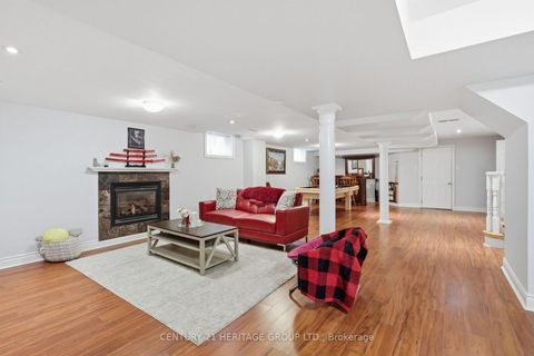 Photo 23 at 21 Silvercreek Crescent, Ardagh, Barrie